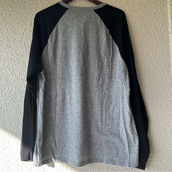 Banana Republic men’s baseball tee henley long sleeve gray and black XL - Picture 2 of 7